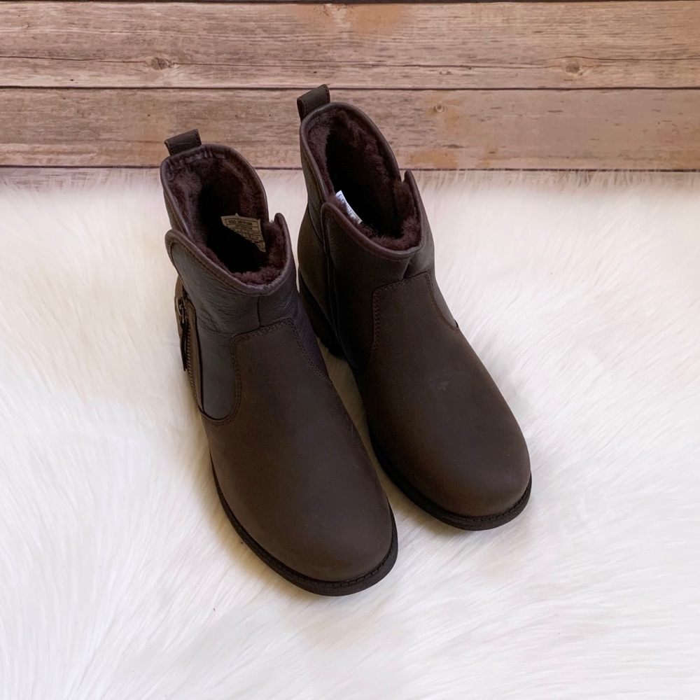 UGG Lavelle Stout Leather Ankle Boots - Picture 5 of 9